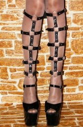 BDSM Δερμάτινο γυναικείο αξεσουάρ για τα πόδια